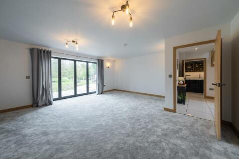 Oakmead Lodge-029.jpg
