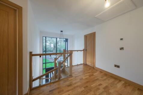 Oakmead Lodge-055.jpg