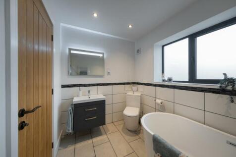 Oakmead Lodge-052.jpg
