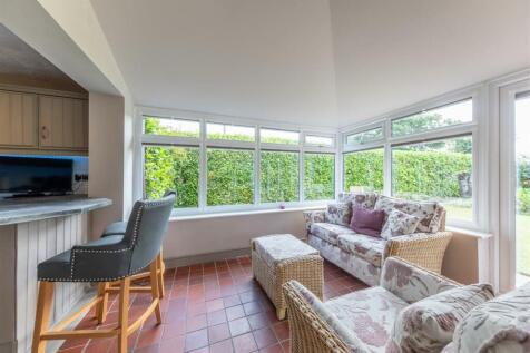 Meadow Croft-010.jpg