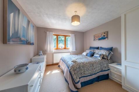 Meadow Croft-033.jpg