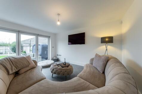 4 Moorings Close-011.jpg