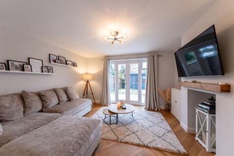 52 Firecrest Way-007.jpg