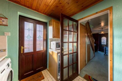 12A Eaton Road-003.jpg