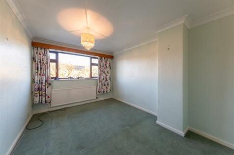 12A Eaton Road-011.jpg