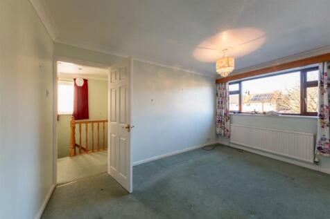 12A Eaton Road-013.jpg