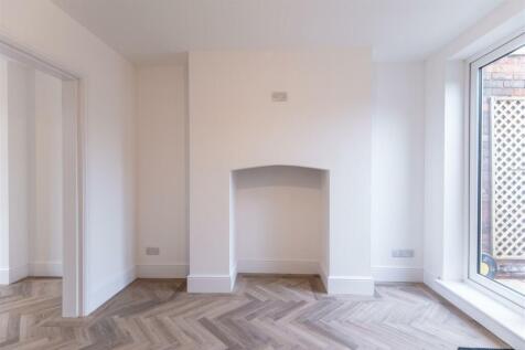 2 Coronation Terrace-008.jpg