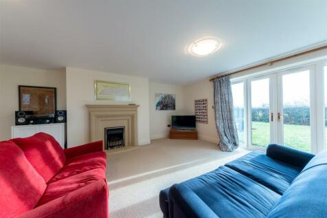 Meadowside-013.jpg