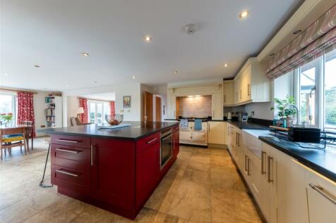 Meadowside-002.jpg