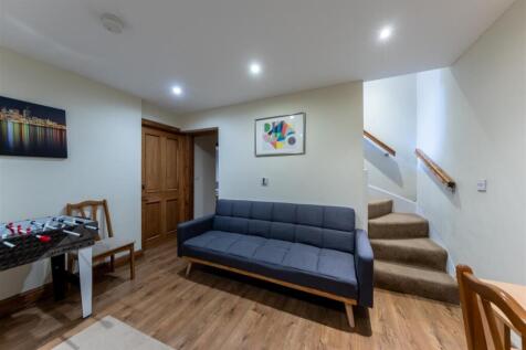 Autumn Cottage-002.JPG