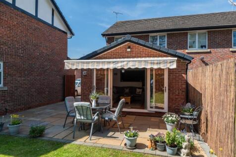 6 Gowy Court-3-006.JPG