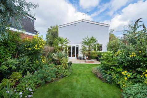 18 Bowmere Road-038.JPG