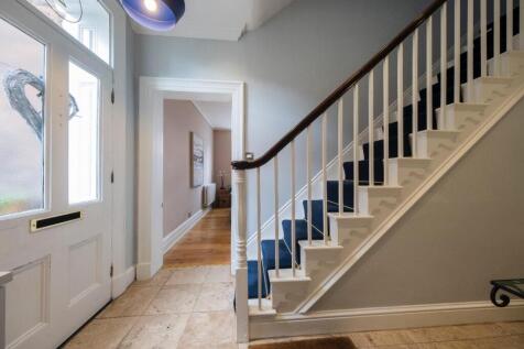 Laburnum House-014.JPG