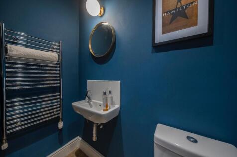 Laburnum House-017.JPG
