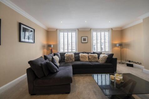 Laburnum House-019.JPG