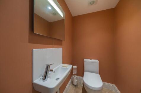 Laburnum House-027.JPG