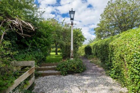 Laburnum House-044.JPG