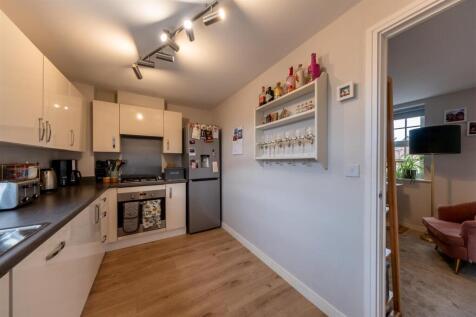 39 Hazelhurst Way-015.jpg