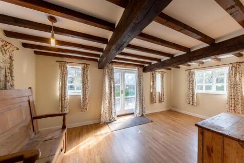 Laburnum Cottage-006.jpg