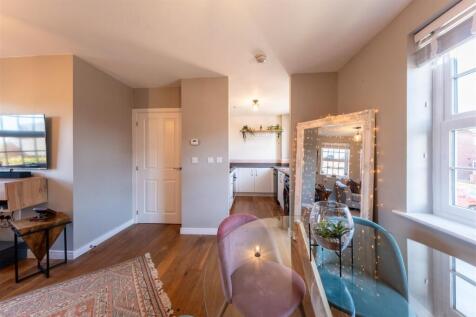 49 Hazelhurst Way-009.jpg