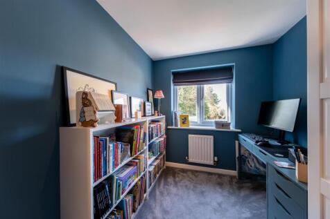 15 Wavell Way-023.jpg
