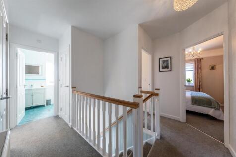 3 Tiverton Way-034.jpg