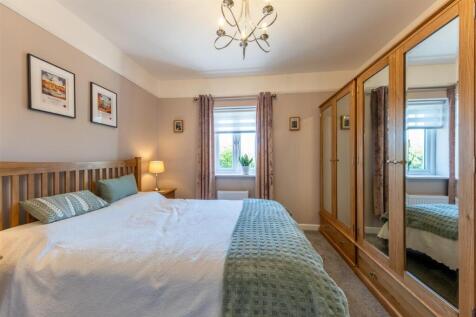 3 Tiverton Way-020.jpg