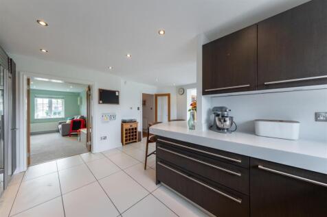 1 Beech Court-021.jpg
