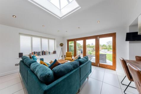 1 Beech Court-024.jpg