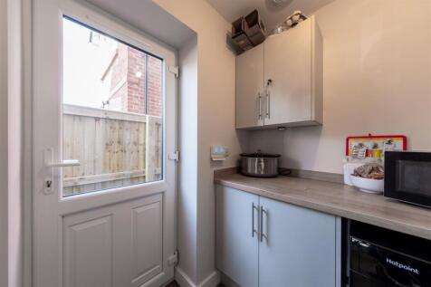 60 Sandford Road-004.jpg