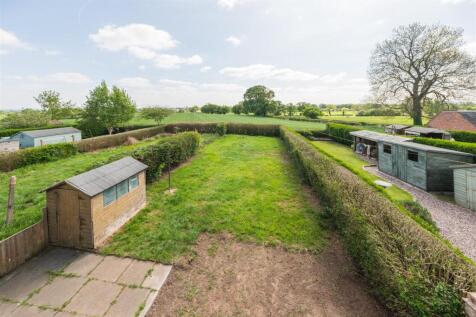 4 Whalley Drive-026.jpg