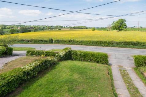4 Whalley Drive-025.jpg