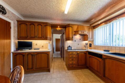 22 Rookery Drive-003.jpg