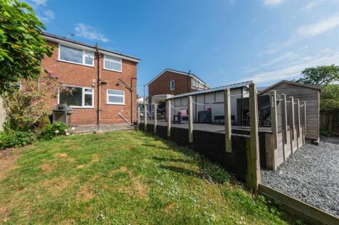 28 Oathills Drive-034.jpg