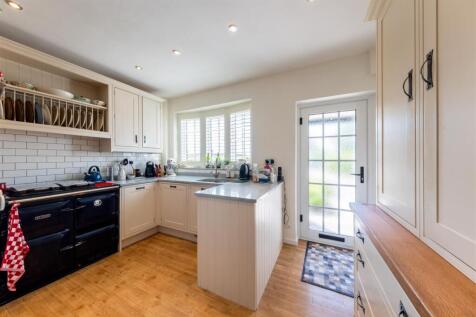 4 Bunbury Court-004.jpg