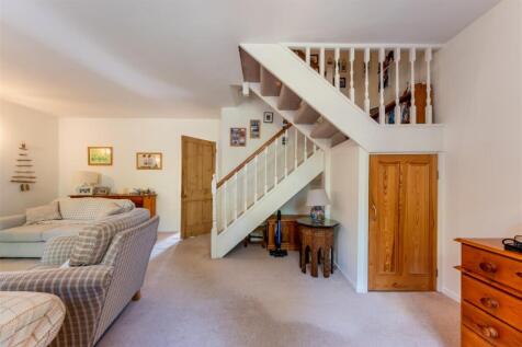 4 Bunbury Court-013.jpg
