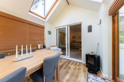 4 Bunbury Court-015.jpg