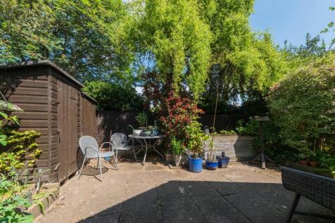 4 Bunbury Court-023.jpg