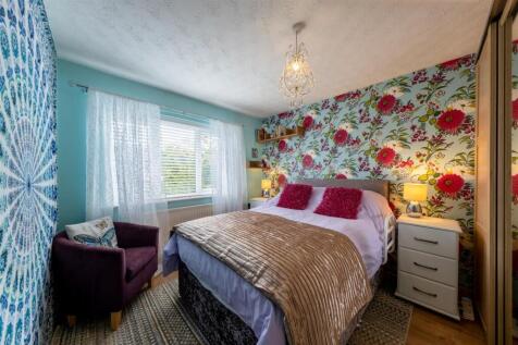 26 Chesterfield Close-027.jpg