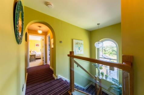 Broadway Farmhouse-0078.jpg