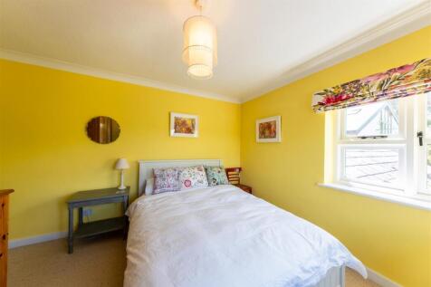 Broadway Farmhouse-0074.jpg