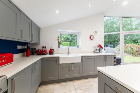 Laburnum Cottage-012.jpg