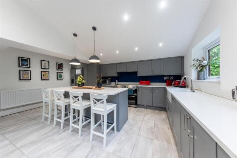 Laburnum Cottage-014.jpg