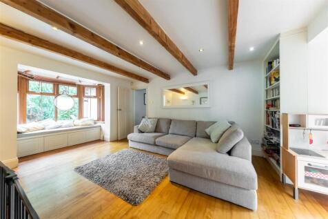 Laburnum Cottage-004.jpg