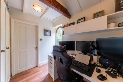 Laburnum Cottage-040.jpg