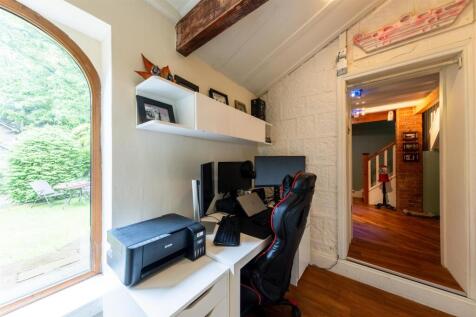 Laburnum Cottage-041.jpg