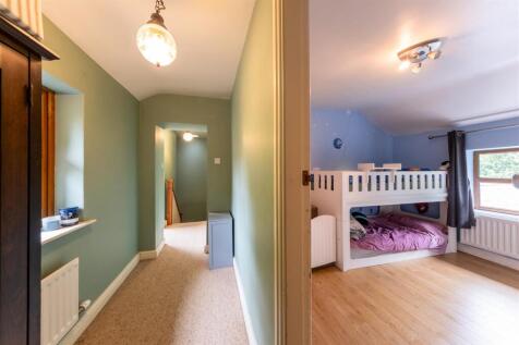Laburnum Cottage-039.jpg