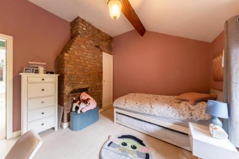 Laburnum Cottage-033.jpg