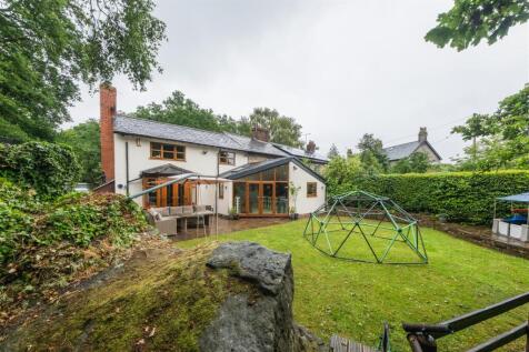 Laburnum Cottage-051.jpg