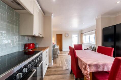 Shroppie Cottage-004.JPG